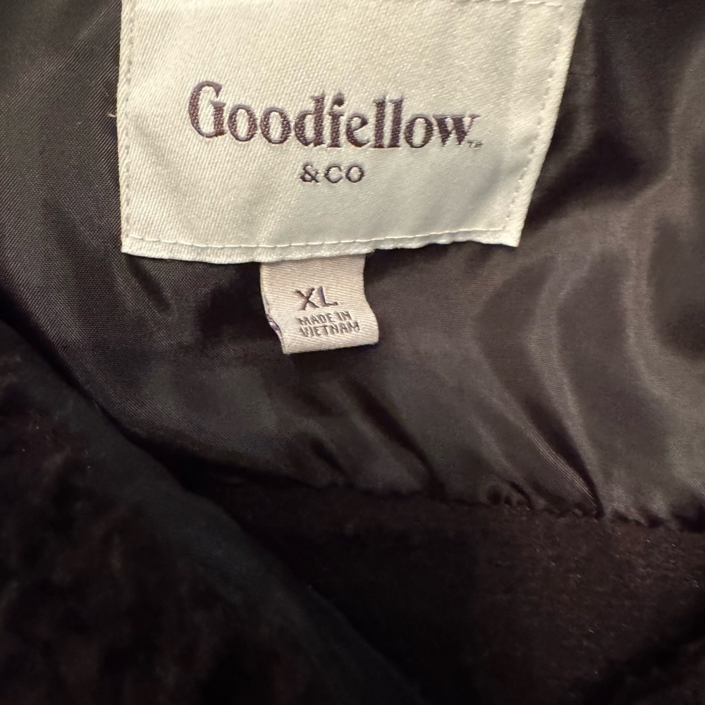 Winter jacket - Picture 2 of 3